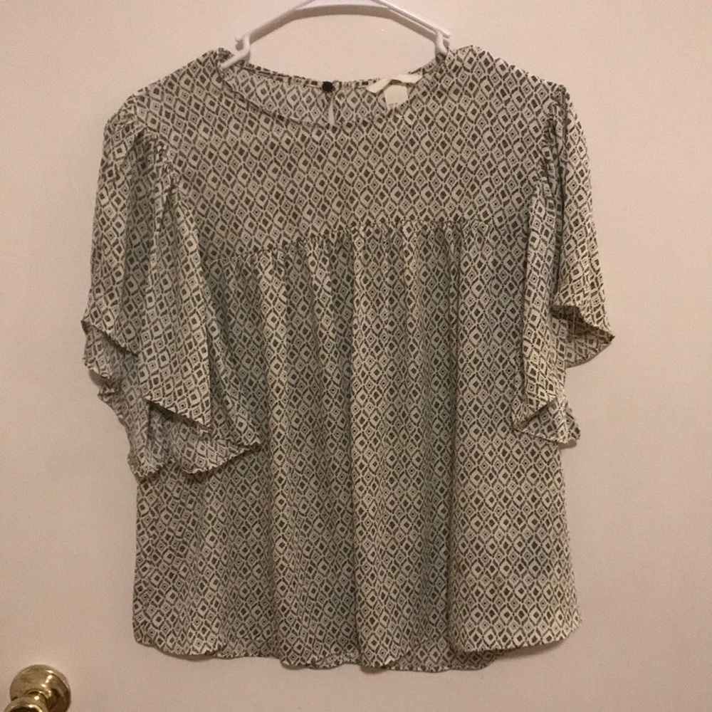 H&M butterfly sleeve blouse